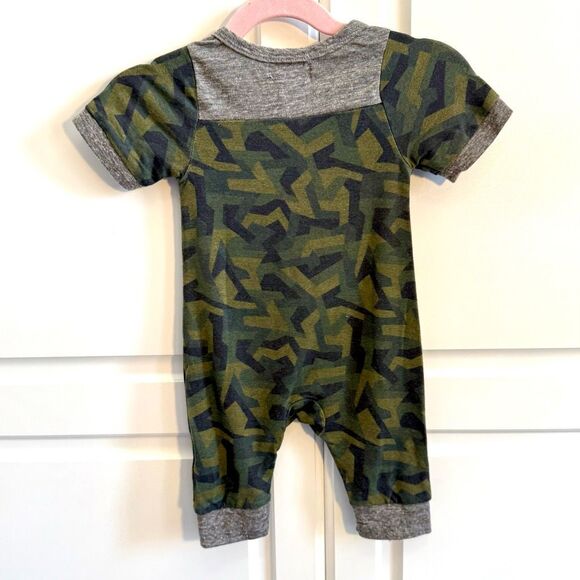 NWT Miki Miette Romper for Newborn baby - Picture 3 of 4